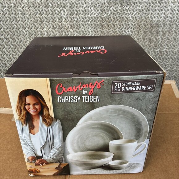 Cravings By Chrissy Teigen 20 Piece Round Stoneware Set BRAND NEW - Picture 4 of 7